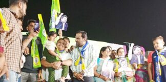 RLPA chief Hanuman Beniwal's road show, appeals to make candidate Manoj Vishnoi win