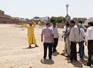 Religious meeting and Bhagwat Katha organized at the same place, cleaning work started