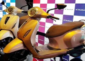 Bring home this electric scooter of Bajaj on Dhanteras, will save petrol expenses