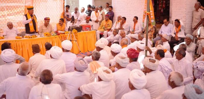 BJP candidate Arjunram Meghwal did public relations in Sridungargarh